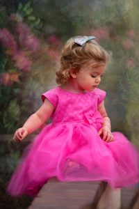 Portrait Art: a polished balance of light and shadow